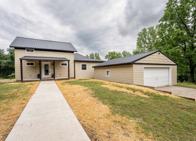 Property at 1021 Marsh Rd, Plainwell, MI 49080, 3 beds, 3 baths