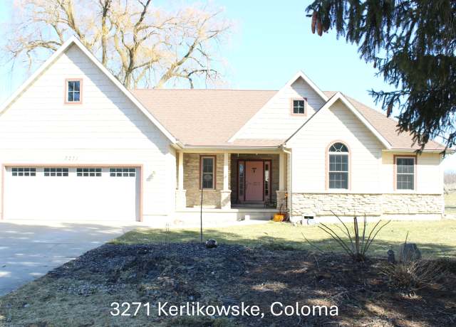 Property at 3271 Kerlikowske Rd, Coloma, MI 49038, 4 beds, 3 baths