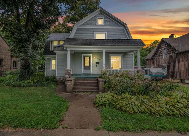 Property at 134 S Howell St, Hillsdale, MI 49242, 4 beds, 1.5 baths
