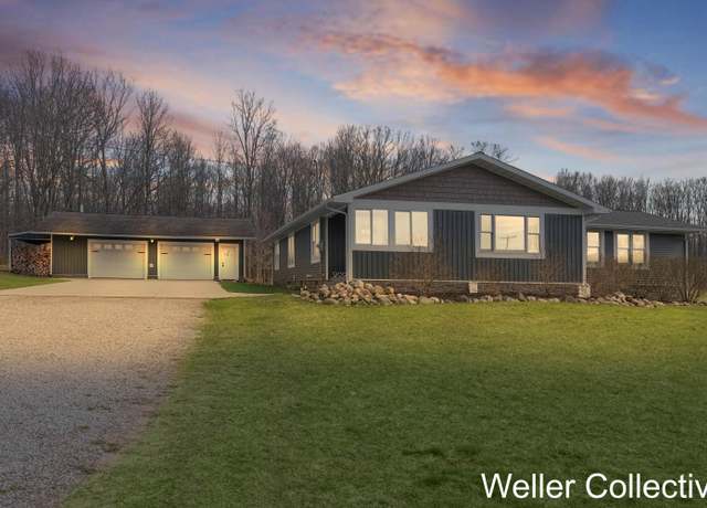 Property at 9090 E 32 Rd, Cadillac, MI 49601, 4 beds, 3 baths