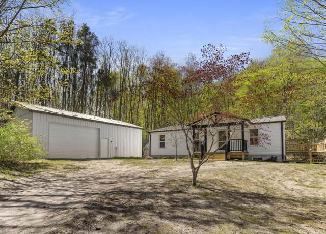 Property at 2906 Frankfort Highway Hwy, Frankfort, MI 49635, 3 beds, 2 baths