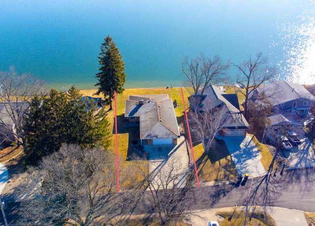 Property at 147 Castlewood Dr, Brooklyn, MI 49230, 3 beds, 2 baths