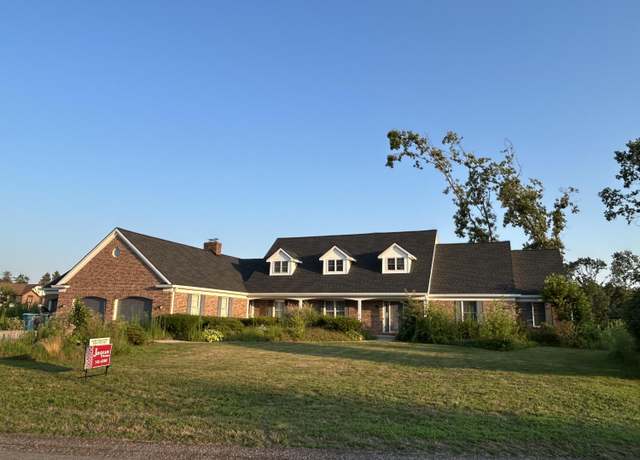 Property at 5217 Green Pine Ln, Kalamazoo, MI 49009, 4 beds, 3.5 baths