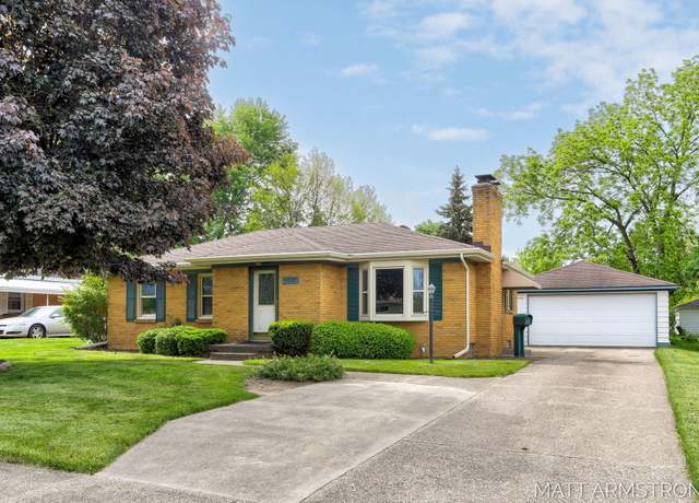 Property at 1272 Den Hertog St SW, Wyoming, MI 49509, 3 beds, 1.5 baths