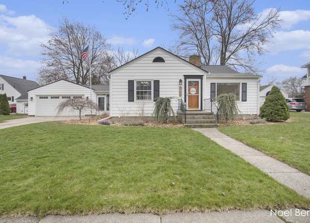 Property at 1246 Slayton Ave, Grand Haven, MI 49417, 3 beds, 1 bath
