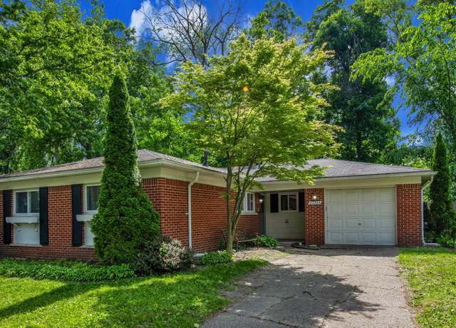 Property at 23283 Tuck Rd, Farmington, MI 48336, 3 beds, 1.5 baths