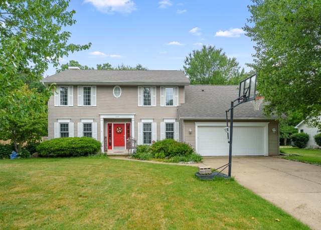Property at 220 Deer Path Ln, Battle Creek, MI 49015, 4 beds, 2.5 baths