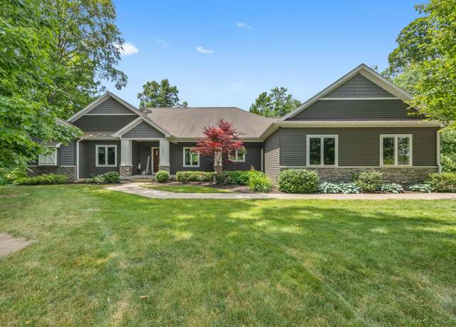 Property at 4326 Woodside Meadow Ct, Dorr, MI 49323, 5 beds, 3.5 baths