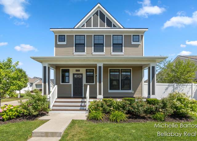 Property at 6725 Promenade St NE #13, Rockford, MI 49341, 3 beds, 2.5 baths