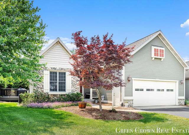Property at 5173 Olsen Springs Ct #13, Wyoming, MI 49509, 3 beds, 2.5 baths