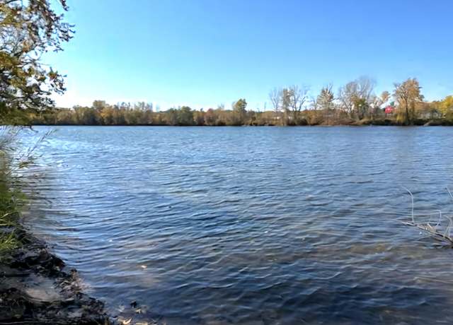 Property at 3945 Willow Dr NE, Grand Rapids, MI 49525