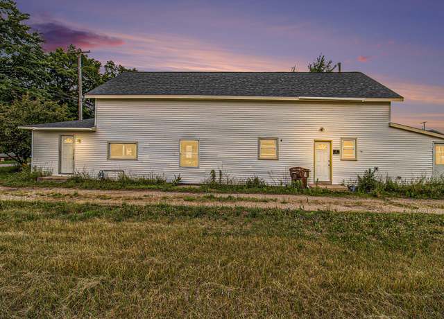 Property at 117 S B St, Trufant, MI 49347, 3 beds, 1 bath