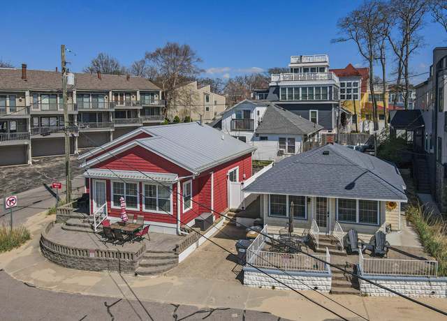 Property at 66 Kalamazoo Ave Unit 1&2, South Haven, MI 49090, 6 beds, 3 baths