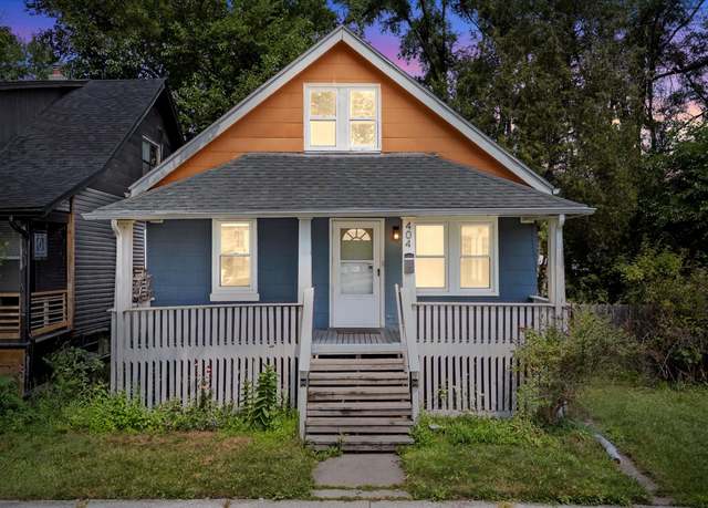 Property at 404 W Muir Ave, Hazel Park, MI 48030, 2 beds, 1 bath