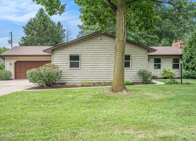 Property at 66818 Blue School Rd, Constantine, MI 49042, 4 beds, 1.5 baths