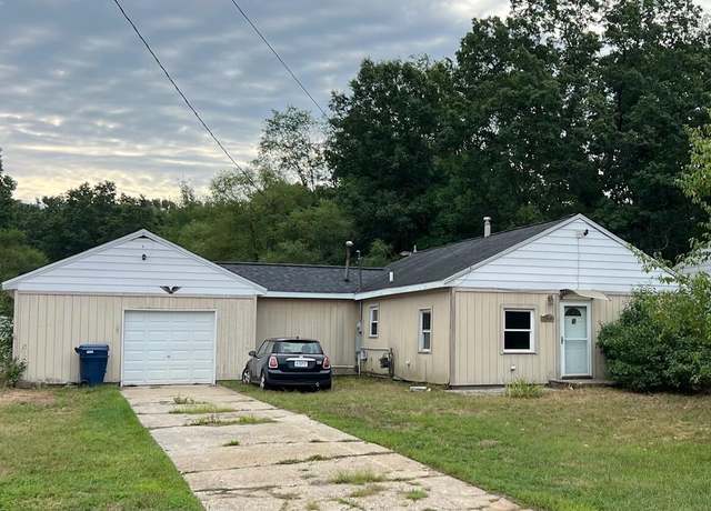 Property at 1440 S Brooks Rd, Muskegon, MI 49442, 3 beds, 1 bath