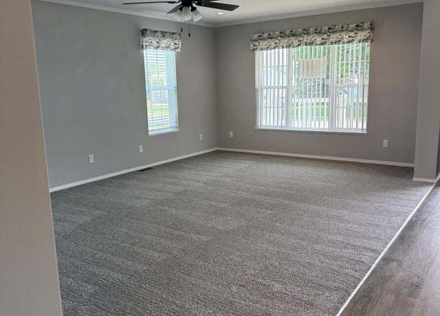 Property at 3287 Lakeland Dr, Arcadia, MI 49613, 3 beds, 2 baths