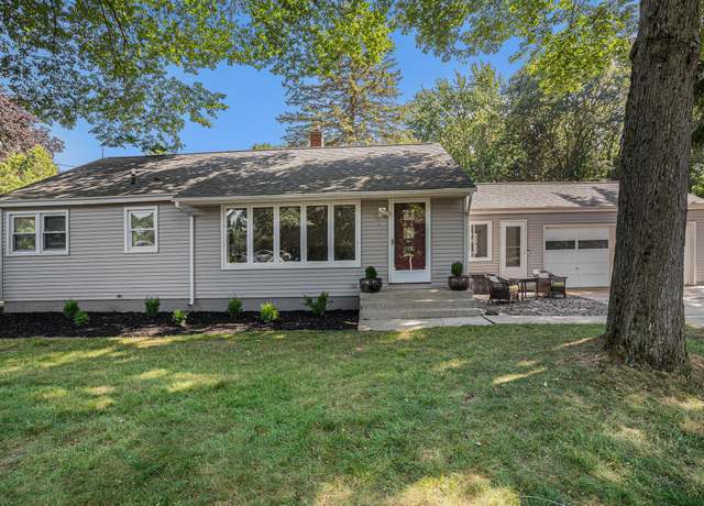 Property at 1239 Ione Ave, Norton Shores, MI 49441, 3 beds, 1 bath