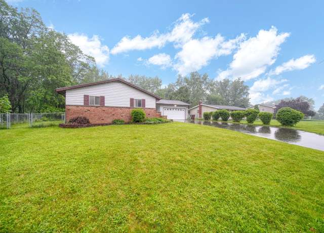 Property at 4109 Spring Arbor Rd, Jackson, MI 49201, 3 beds, 1.5 baths