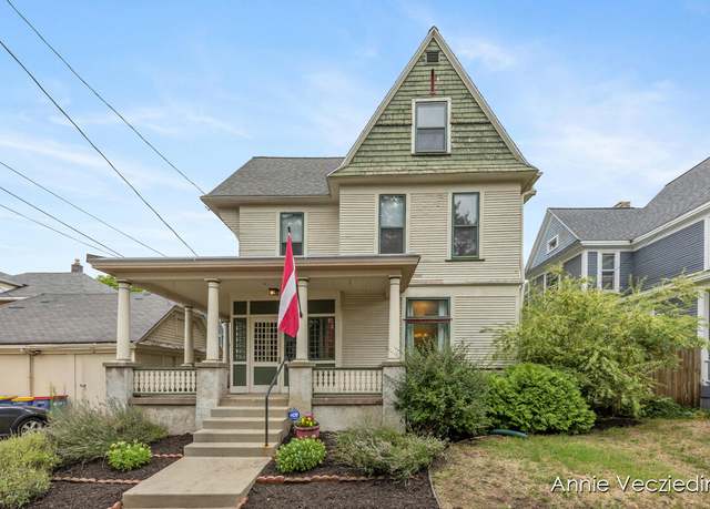 Property at 811 Fairmount St SE, Grand Rapids, MI 49506, 4 beds, 2 baths
