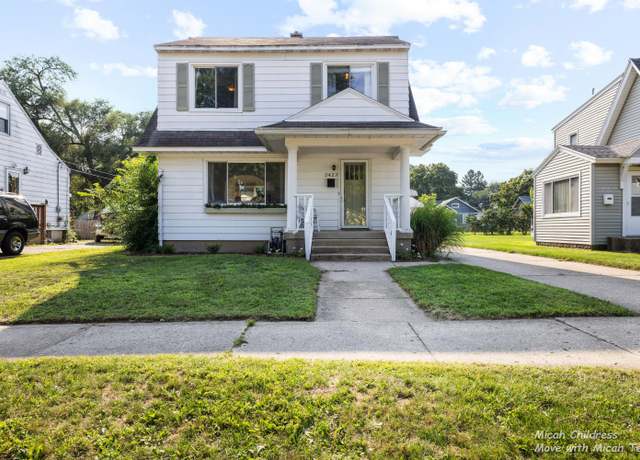 Property at 2423 Glenbrook Ave SW, Wyoming, MI 49519, 3 beds, 2 baths