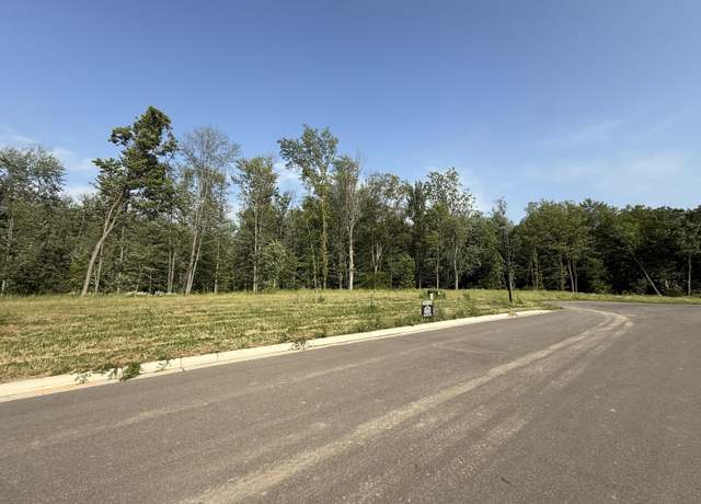 Property at 1728 Blaketon Dr, Walker, MI 49534