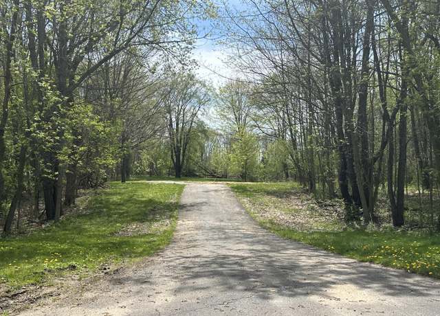 Property at 7550 Sunfish Lake Ct NE, Rockford, MI 49341