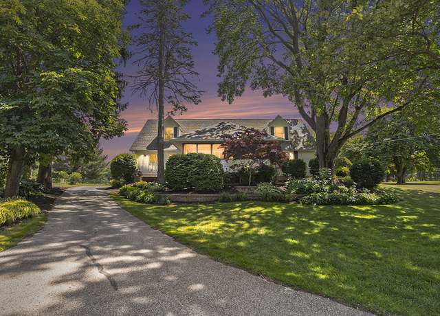 Property at 1515 W Anthony Rd, Pentwater, MI 49449, 5 beds, 3 baths
