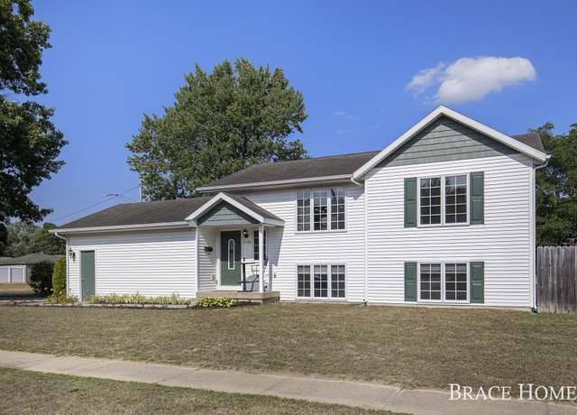 Property at 3504 Oak Valley Ave SW, Wyoming, MI 49519, 3 beds, 2 baths