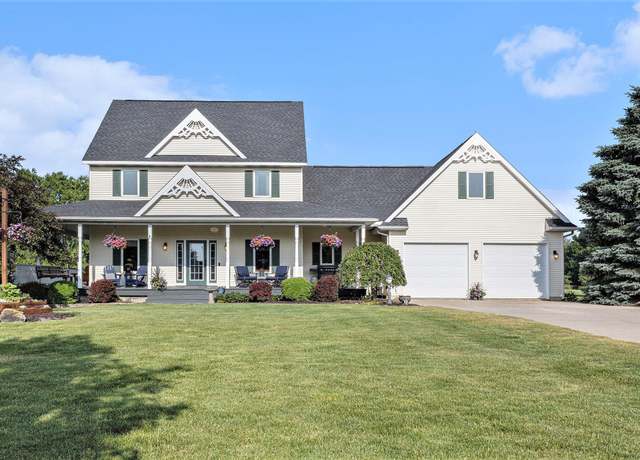 Property at 10561 Stirrup Dr SE, Caledonia, MI 49316, 3 beds, 3 baths
