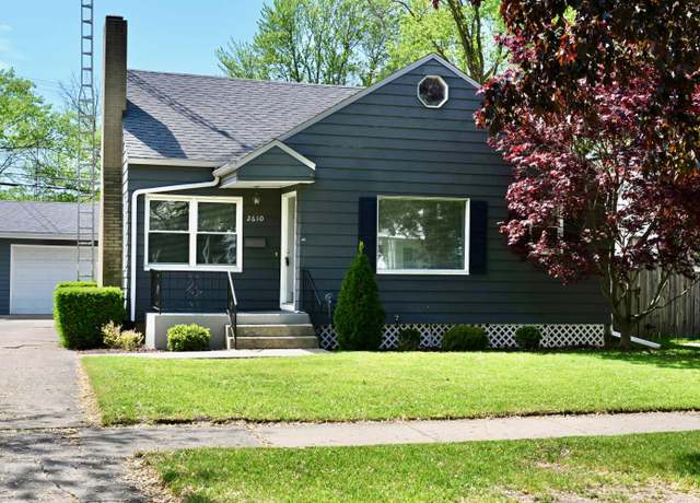 Property at 2610 Willa Dr, St. Joseph, MI 49085, 2 beds, 1 bath