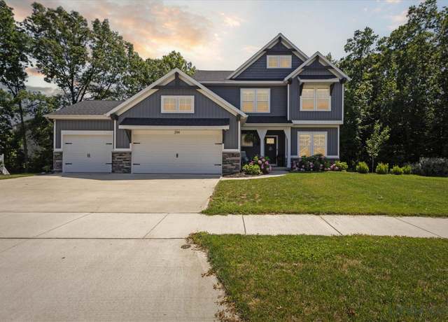 Property at 294 Glenbrook Dr NE, Rockford, MI 49341, 5 beds, 3.5 baths