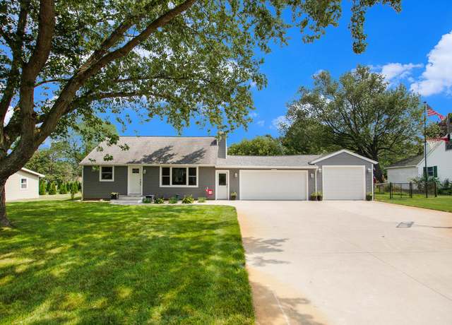 Property at 15370 David St, Grand Haven, MI 49417, 4 beds, 2 baths