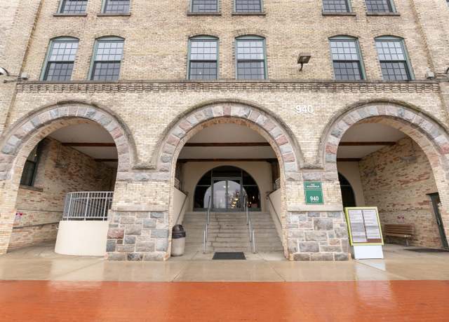 Property at 940 Monroe Ave NW #335, Grand Rapids, MI 49503, 1 bed, 1 bath