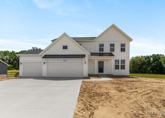 Property at 8284 Kettle Oak Dr, Alto, MI 49302, 4 beds, 2.5 baths