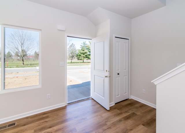 Property at 1048 Rebecca St #19, Marshall, MI 49068, 3 beds, 2 baths