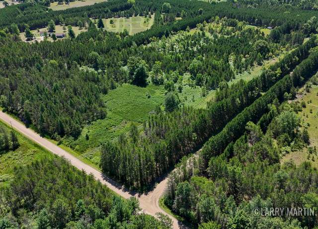 Property at 4608 N Spruce Ave, White Cloud, MI 49349