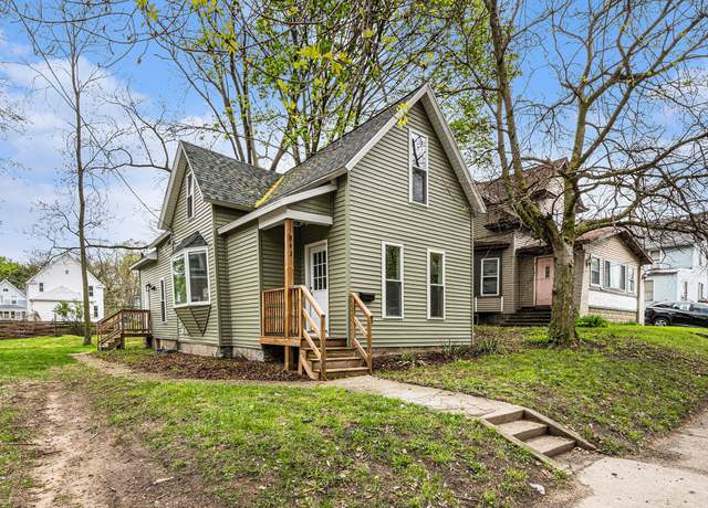 Property at 843 Thomas St SE, Grand Rapids, MI 49506, 3 beds, 2 baths