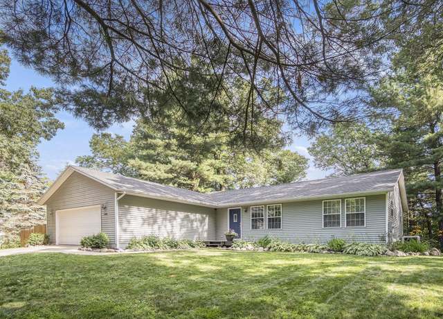 Property at 11215 W Harlow Rd, Greenville, MI 48838, 4 beds, 3 baths