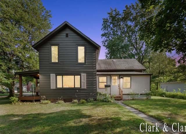 Property at 536 E Bond St, Hastings, MI 49058, 3 beds, 1 bath