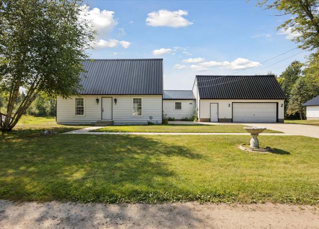 Property at 3441 N Townline Rd, Houghton Lake, MI 48629, 3 beds, 2 baths