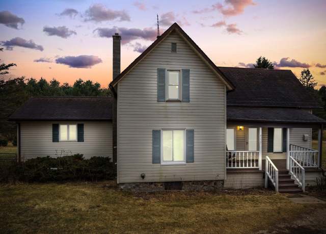 Property at 4337 E Sylvan Rd, Evart, MI 49631, 3 beds, 2 baths