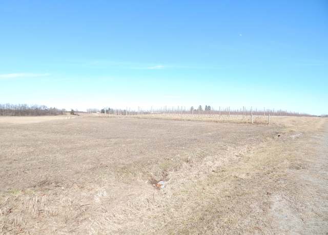 Property at 4211 15 Mile Rd NW, Kent City, MI 49330