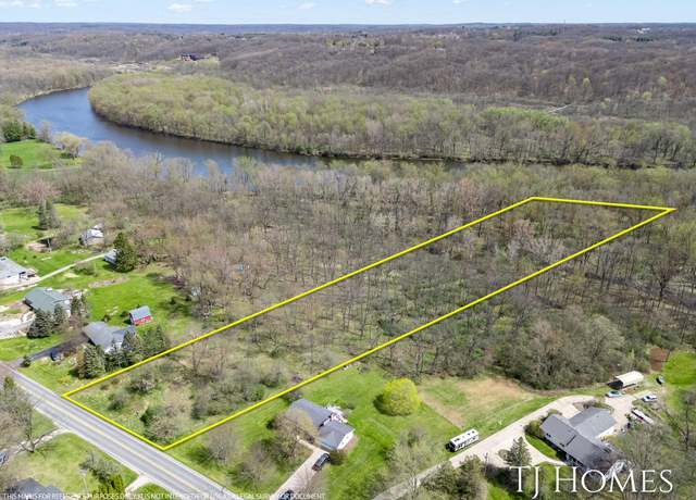 Property at 3310 Grand River Dr NE, Grand Rapids, MI 49525