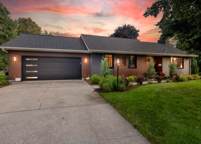 Property at 400 Barber St, Spring Lake, MI 49456, 4 beds, 4 baths