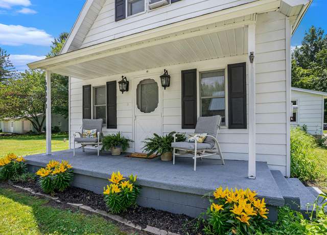 Property at 60093 Church St, Lacota, MI 49063, 3 beds, 1 bath