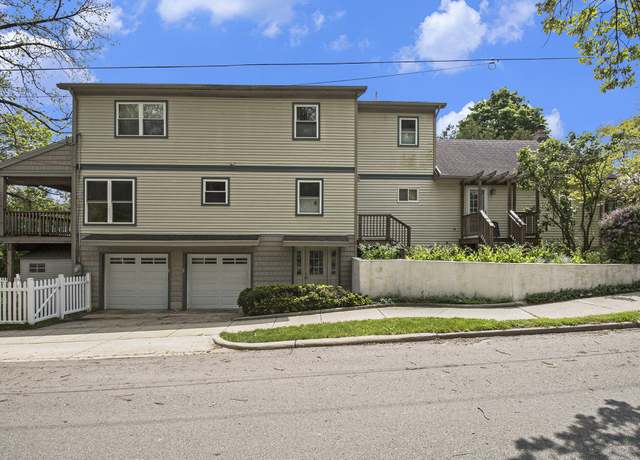 Property at 916 Brooks St, Ann Arbor, MI 48103, 4 beds, 5 baths
