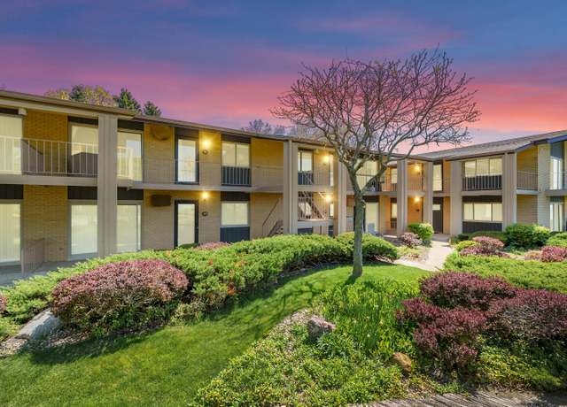 Property at 4150 Ridge Road Rd Unit 21 and 22, Stevensville, MI 49127, 4 beds, 3.5 baths