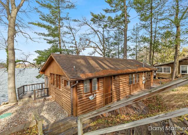 Property at 12587 Sassafras Dr NE, Greenville, MI 48838, 2 beds, 1 bath