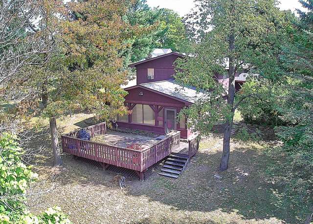Property at 125 N Cedar St, Evart, MI 49631, 3 beds, 2 baths
